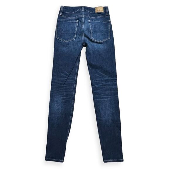 AMERICAN EAGLE Women's Dark Blue Wash The Dream Jean Hi-Rise Denim Jegging Jeans - Picture 2 of 6